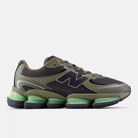 NB 2000 “Wakame/Black”