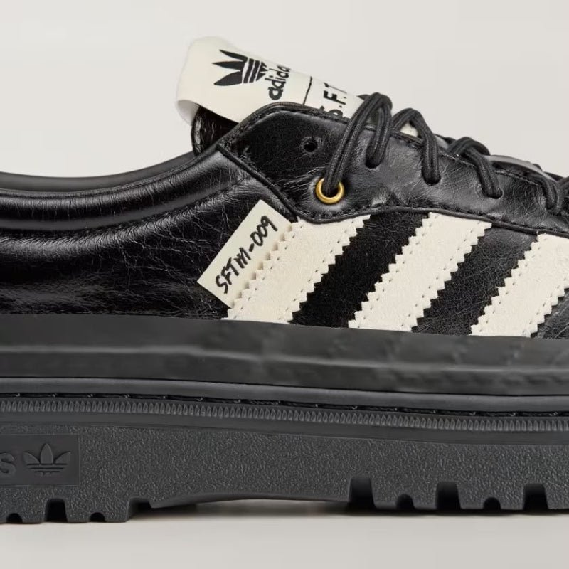 Samba LX “Black/Off White”